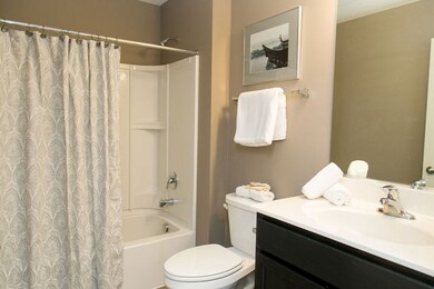 995 Carolina Ct, Pingree Grove, IL 60140 - photo 6