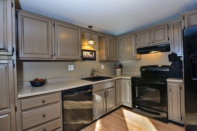 120 Twin Brook Ln, Bellingham, MA 02019 - photo 3