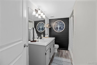 Main Floor Full bath with walk in shower