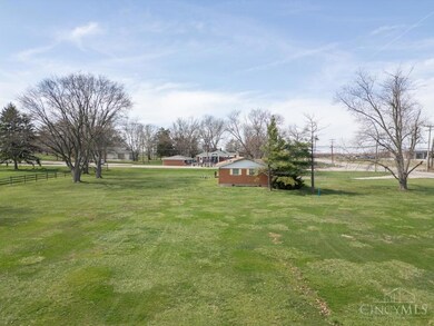 7819 Bethany Rd, Liberty Township, OH 45044 - photo 2