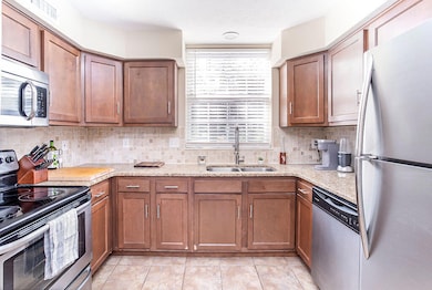 1802CliffviewLane-11