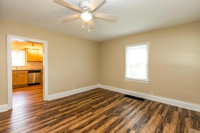 620 N Main St, Harrodsburg, KY 40330 - photo 4