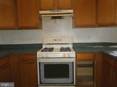 1614 N Gilmor St, Baltimore, MD 21217 - photo 5