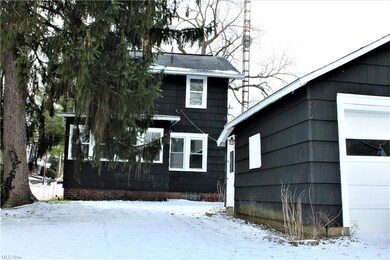 1229 18th St NE, Canton, OH 44705 - photo 2