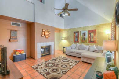 Living Room (1)-FULL