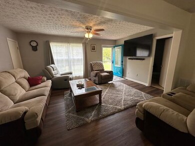 92 Fenway Ct, Nettie, WV 26681 - photo 3