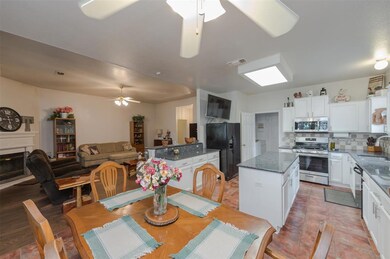 3833 Kirby Dr, Denton, TX 76210 - photo 3