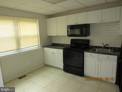 502 Jamestown Ct, Edgewood, MD 21040 - photo 3