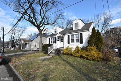 381 Crawford Ave, Maple Shade, NJ 08052 - photo 2