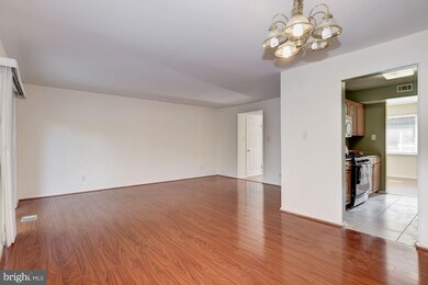 254 W Deer Park Rd, Gaithersburg, MD 20877 - photo 7