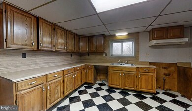 130 E South St, Chambersburg, PA 17201 - photo 6