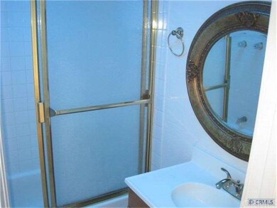 Bath with tub/shower