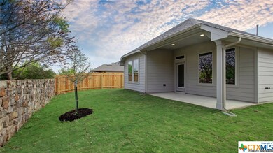 533 Lacey Oak Loop, San Marcos, TX 78666 - photo 6