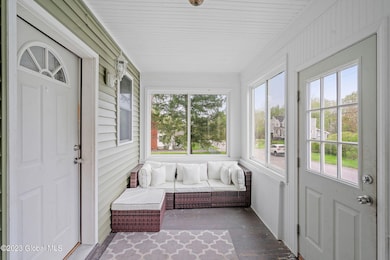 12-web-or-mls-426-stanford-ave