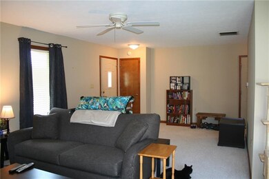 5146 Columbia Dr, Columbus, IN 47203 - photo 4