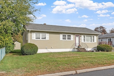 19 Lisa Ln, Lawrence, MA 01843 - photo 3