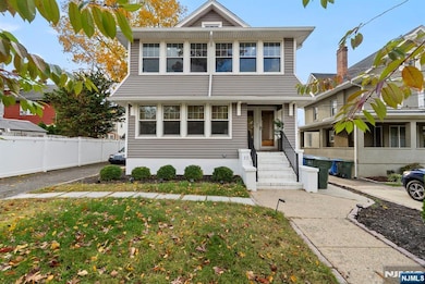 11 W Gouverneur Ave, Rutherford, NJ 07070 - photo 2