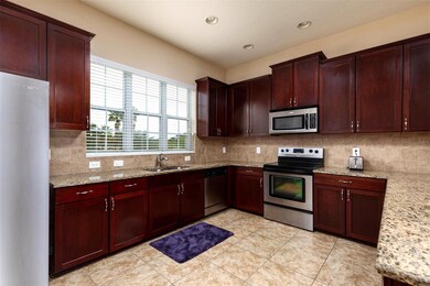 960 Sombra St, Tampa, FL 33619 - photo 3