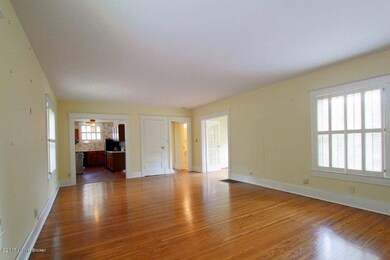 1303 Goddard Ave, Louisville, KY 40204 - photo 4