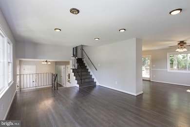 5305 Manorfield Rd, Rockville, MD 20853 - photo 5