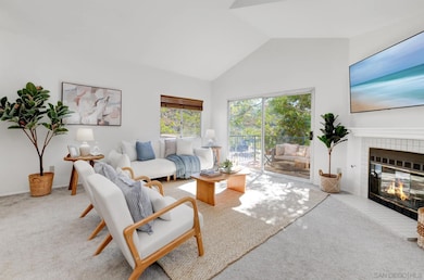 11263 Avenida de Los Lobos unit D, San Diego, CA 92127 - photo 4