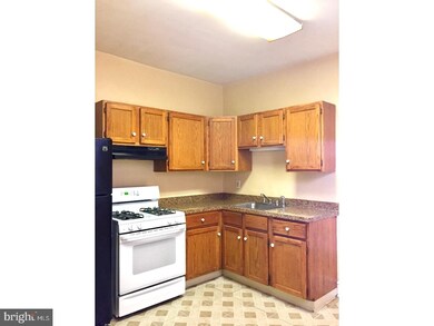 16 Golf Rd, Upper Darby, PA 19082 - photo 6