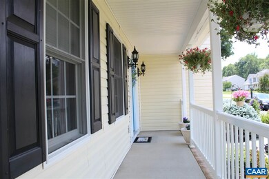 250 Arrowhead Ln, Stuarts Draft, VA 24477 - photo 4