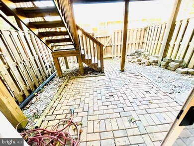 6304 Over See Ct, Springfield, VA 22152 - photo 7