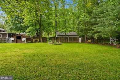 2124 Greenwich St, Falls Church, VA 22043 - photo 3