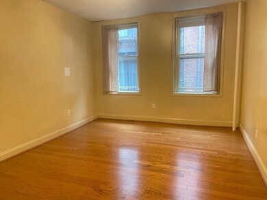 394 Riverway unit 4, Boston, MA 02115 - photo 6