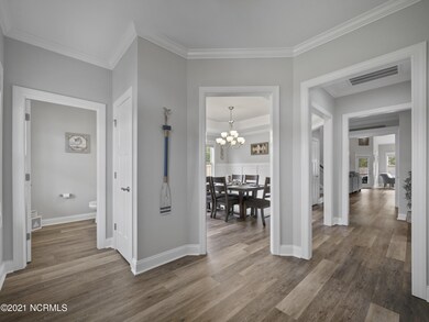 377 W. Craftsman Way-21