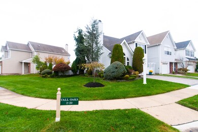 2 Tall Oaks Ct, Old Bridge, NJ 08857 - photo 2
