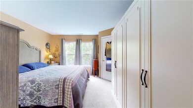 112 Mill St unit 303, Woonsocket, RI 02895 - photo 5