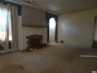 1515 Jersey Ridge Rd, Davenport, IA 52803 - photo 5