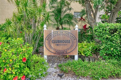 3658 Lake Bayshore Dr unit 320, Bradenton, FL 34205 - photo 3