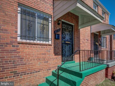 4230 Hildreth St SE, Washington, DC 20019 - photo 3