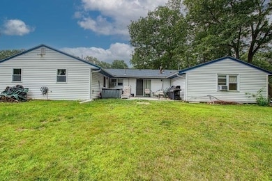 51 Darby Rd, Brockton, MA 02302 - photo 2