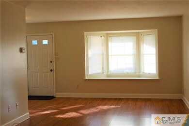 3004 Stonehedge Rd, Edison, NJ 08820 - photo 2