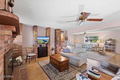 07-Living Room