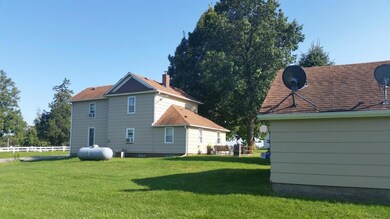 4957 Highway S74 S, Newton, IA 50208 - photo 2