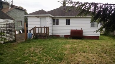 701 Elm 3
