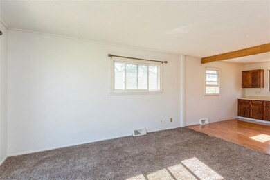 1511 13th Ave SW, Cedar Rapids, IA 52404 - photo 6