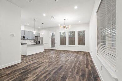 5713 White Magnolia St, Houston, TX 77091 - photo 4