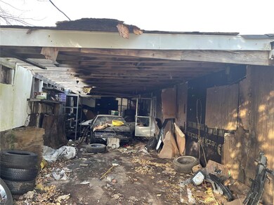 Carport on Back of House