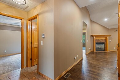 508 E Mitchell Ct, Republic, MO 65738 - photo 5