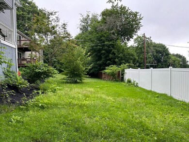 8 Beckman St unit 2, Worcester, MA 01607 - photo 4