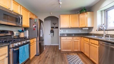 1732 E Loma Vista St-9