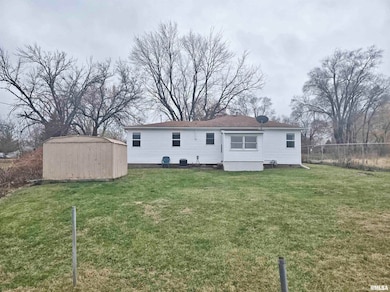 3221 66th Ave, Moline, IL 61265 - photo 2