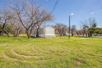 3815 Shady Ln, Joshua, TX 76058 - photo 2