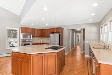 724 Central Pike, North Scituate, RI 02857 - photo 7